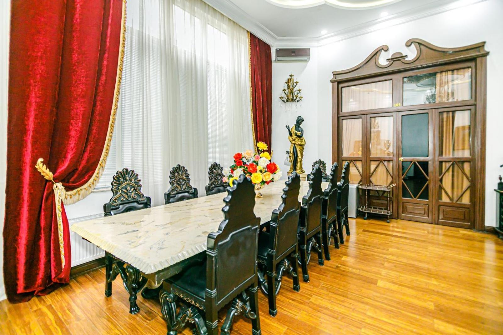 Sera Hotel Baku Eksteriør bilde