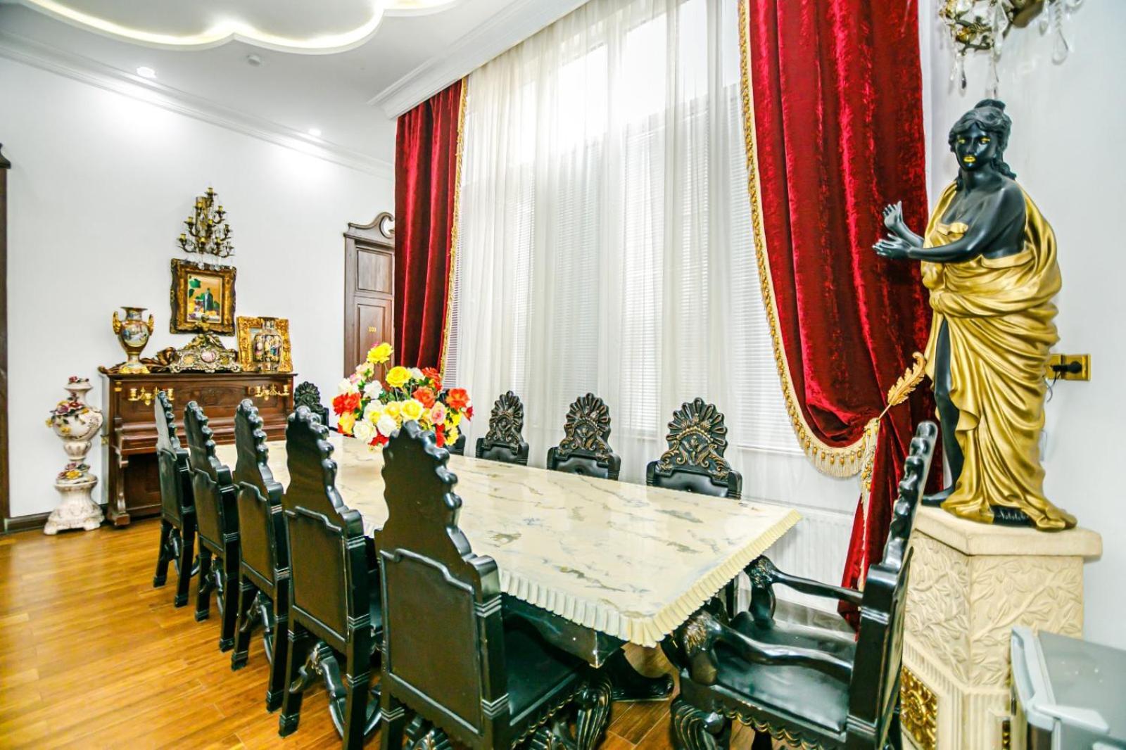 Sera Hotel Baku Eksteriør bilde
